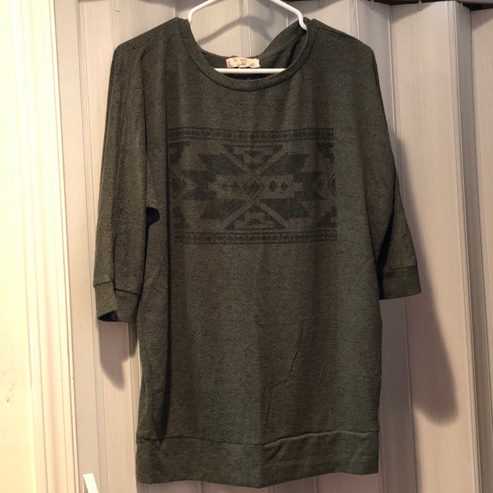 Army green Aztec quarter sleeve sweater tribal